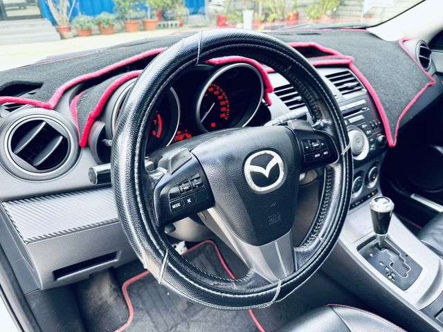 MAZDA馬自達 MAZDA 3  第6張相片