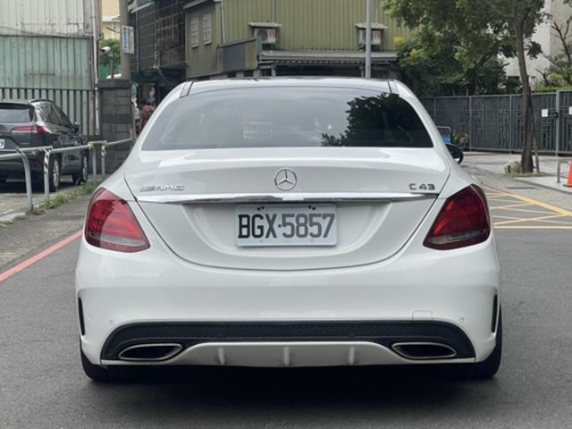 M-BENZ賓士 C400  第5張相片