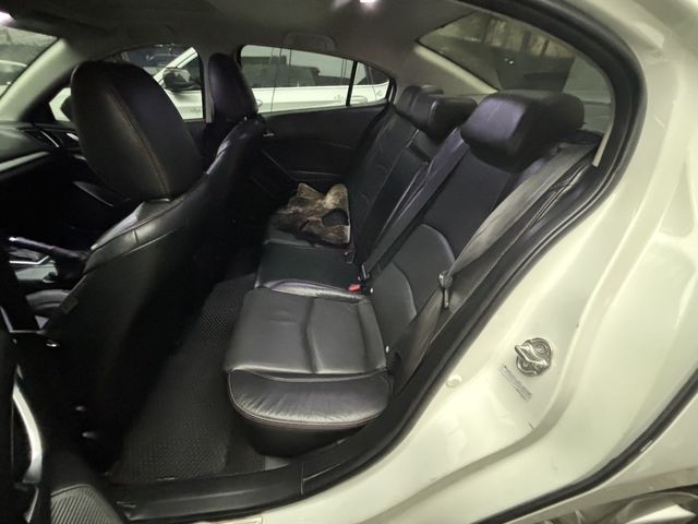 MAZDA馬自達 MAZDA 3  第6張相片
