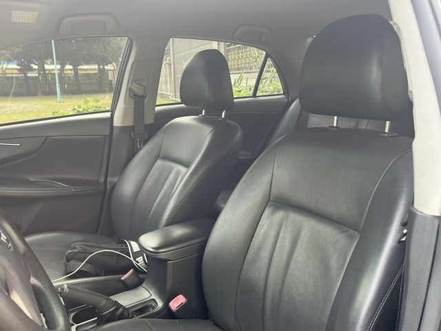 TOYOTA豐田 ALTIS  第5張相片