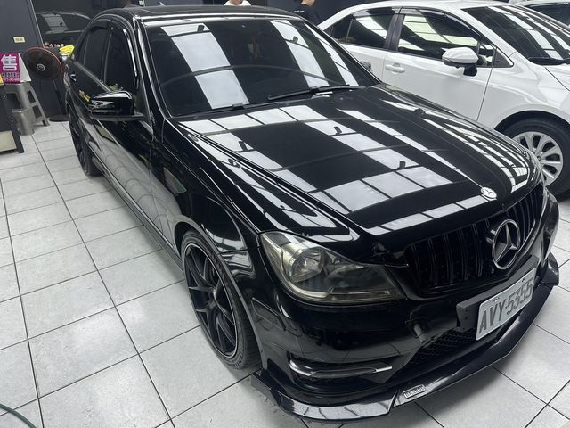M-BENZ賓士 C250  第5張相片