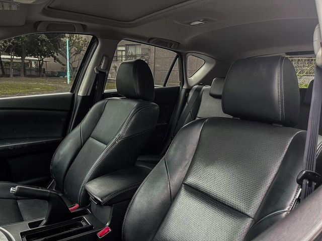MAZDA馬自達 MAZDA 3  第9張相片