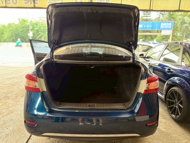 NISSAN日產 SENTRA  第7張相片