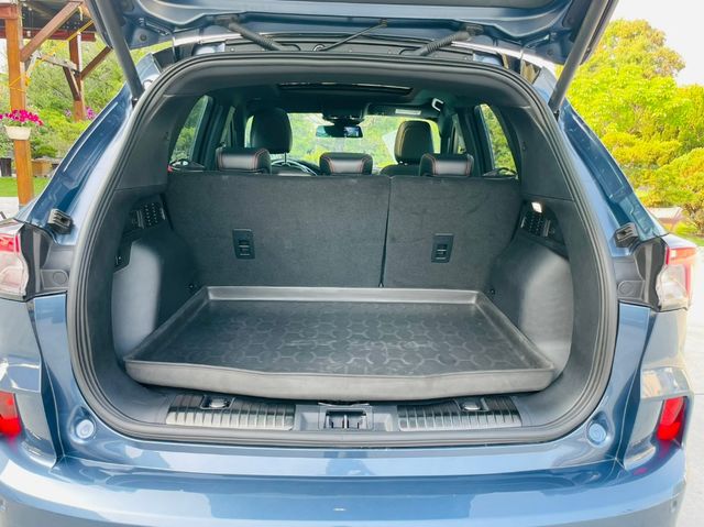 FORD福特 KUGA  第19張相片