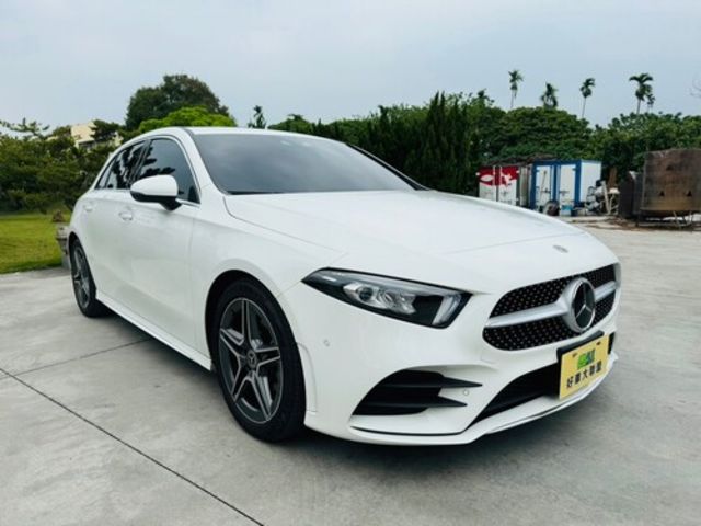 M-BENZ賓士 A180  第3張相片