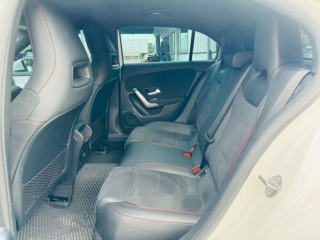 M-BENZ賓士 A180  第11張相片