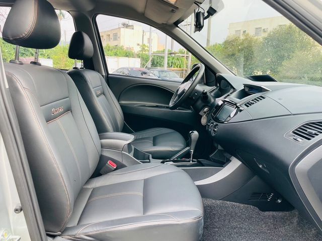 MITSUBISHI三菱 ZINGER  第14張相片