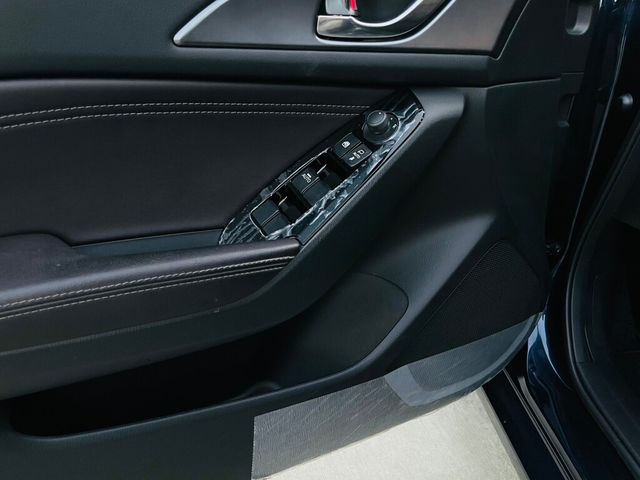 MAZDA馬自達 MAZDA 3  第4張相片