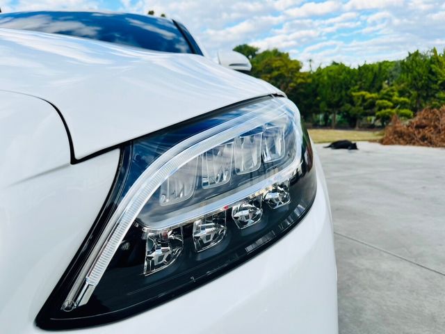 M-BENZ賓士 C200  第4張相片