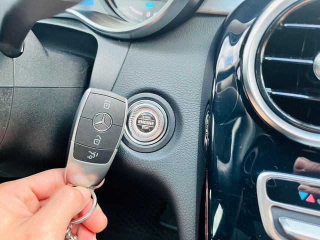 M-BENZ賓士 C200  第9張相片