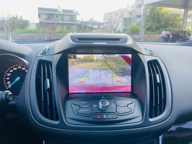 FORD福特 KUGA  第8張相片