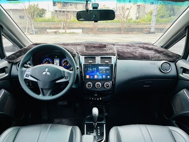 MITSUBISHI三菱 COLT PLUS  第12張相片