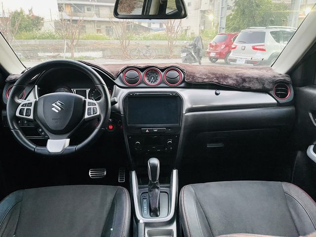 SUZUKI鈴木 VITARA  第13張相片