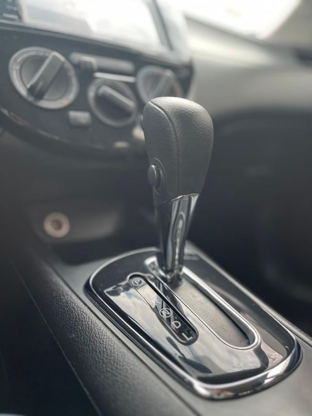 NISSAN日產 TIIDA  第15張相片