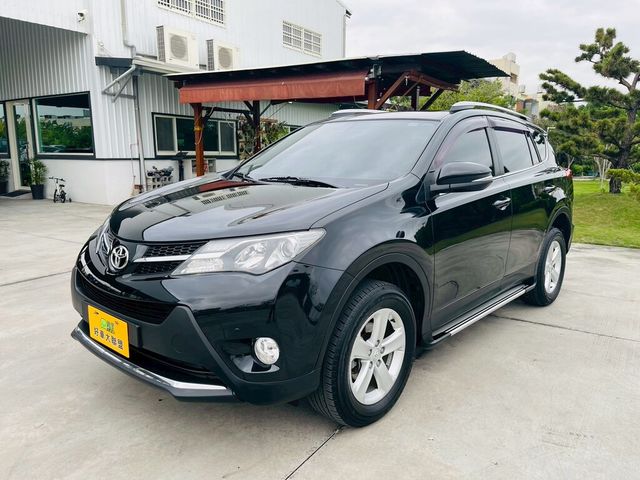 TOYOTA豐田 RAV4  第1張相片