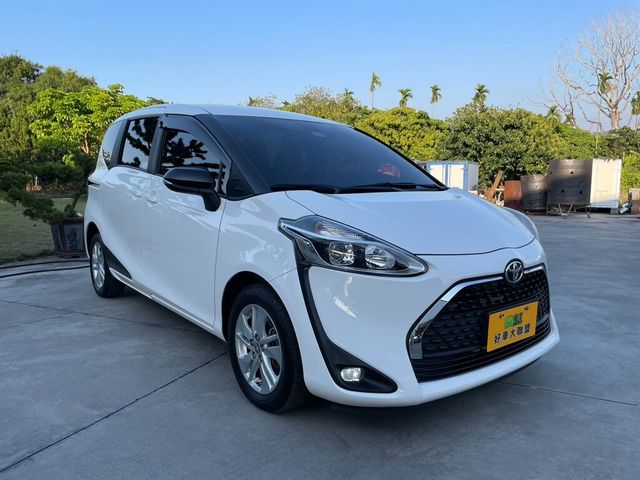 TOYOTA豐田 SIENTA  第3張相片