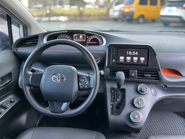 TOYOTA豐田 SIENTA  第12張相片