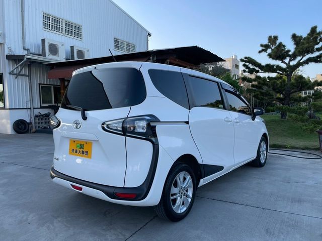 TOYOTA豐田 SIENTA  第18張相片