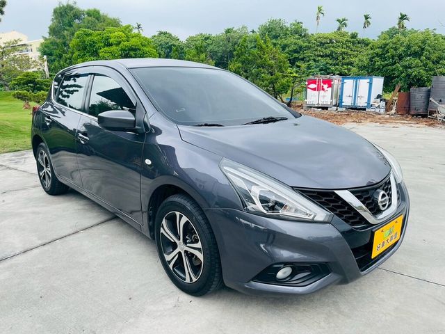 NISSAN日產 TIIDA  第3張相片