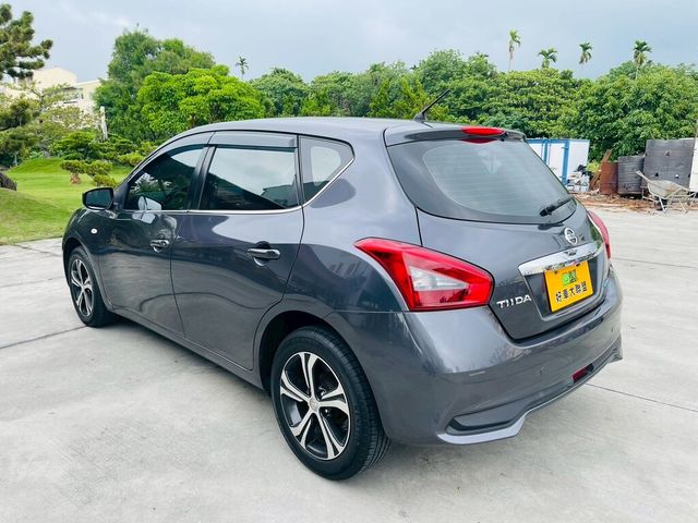 NISSAN日產 TIIDA  第14張相片
