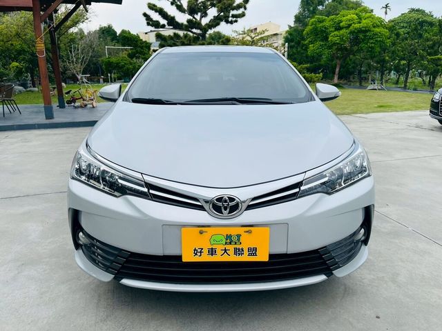TOYOTA豐田 ALTIS  第2張相片