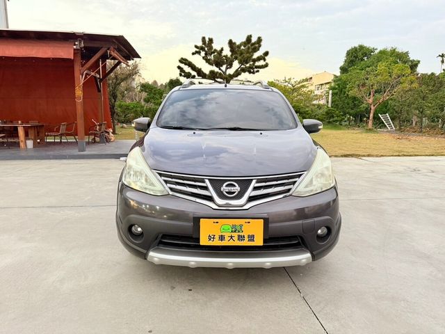 NISSAN日產 LIVINA  第2張相片