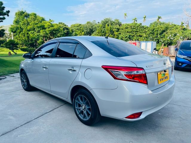 TOYOTA豐田 VIOS  第15張相片