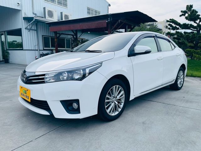 TOYOTA豐田 ALTIS  第1張相片