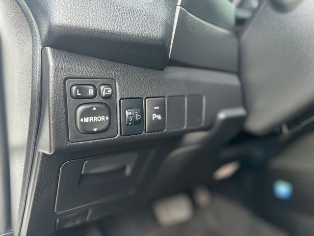 TOYOTA豐田 ALTIS  第6張相片