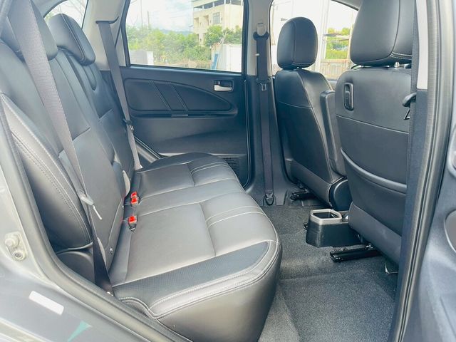 MITSUBISHI三菱 COLT PLUS  第12張相片