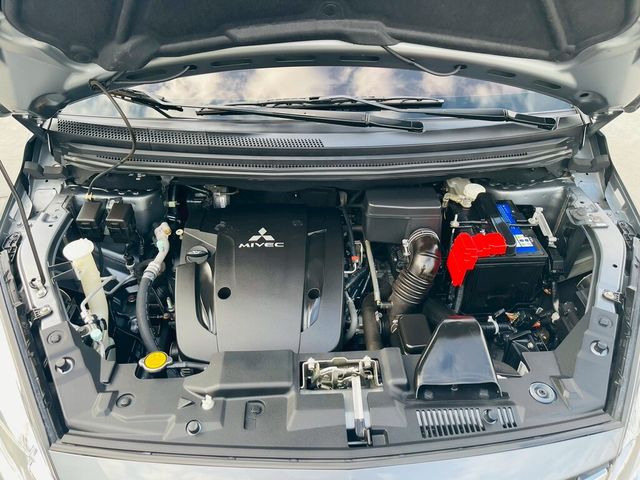 MITSUBISHI三菱 COLT PLUS  第17張相片