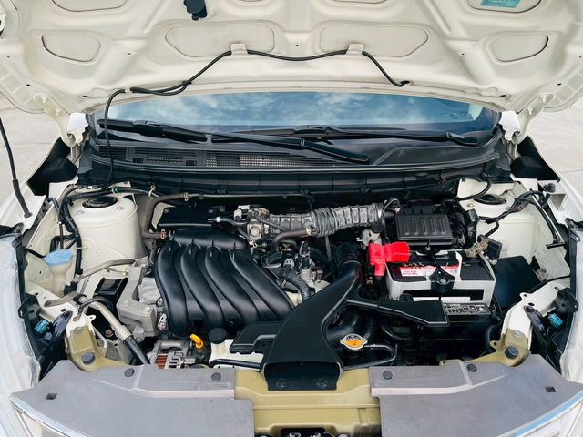NISSAN日產 LIVINA  第15張相片