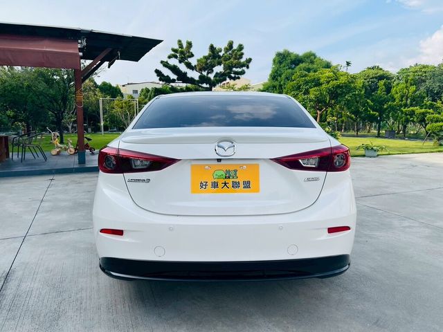 MAZDA馬自達 MAZDA 3  第18張相片