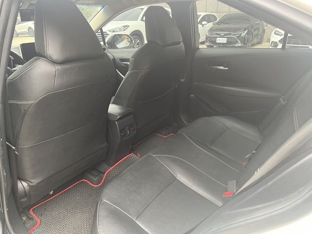 TOYOTA豐田 ALTIS  第4張相片