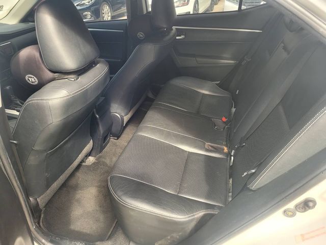 TOYOTA豐田 ALTIS  第4張相片