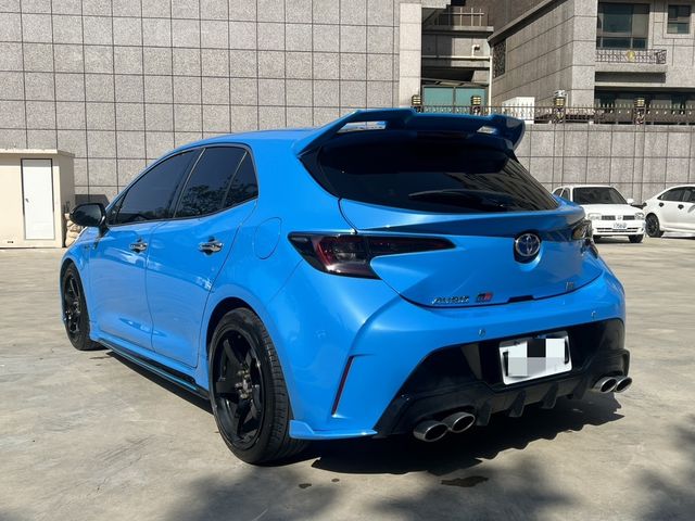 TOYOTA豐田 AURIS  第2張相片