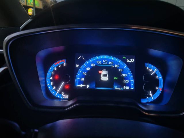 TOYOTA豐田 ALTIS  第3張相片