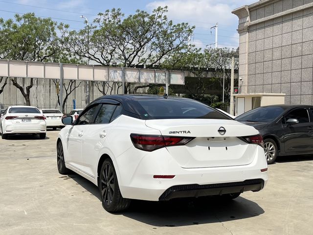 NISSAN日產 SENTRA  第2張相片