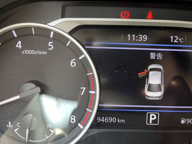 NISSAN日產 SENTRA  第6張相片