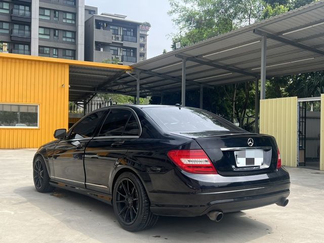 M-BENZ賓士 C300  第2張相片