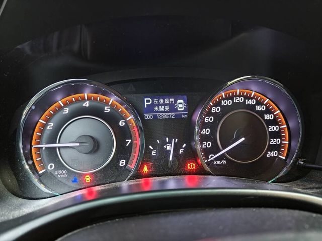 TOYOTA豐田 WISH  第5張相片