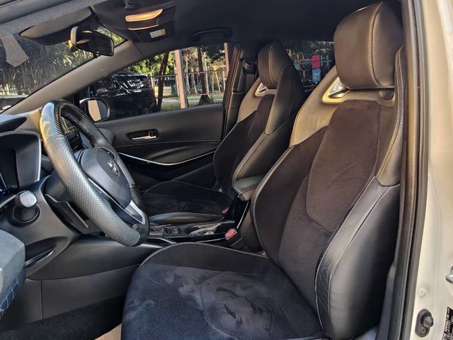 TOYOTA豐田 AURIS  第3張相片