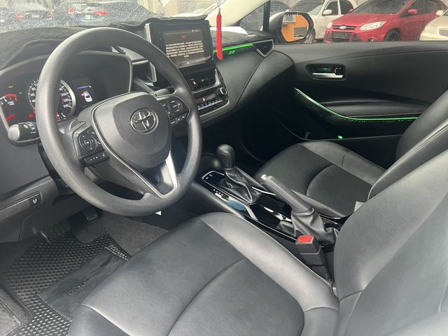 TOYOTA豐田 ALTIS  第3張相片