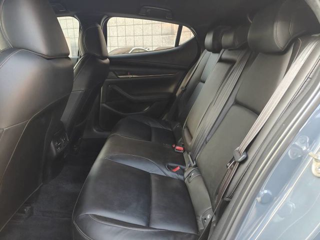 MAZDA馬自達 MAZDA 3  第4張相片