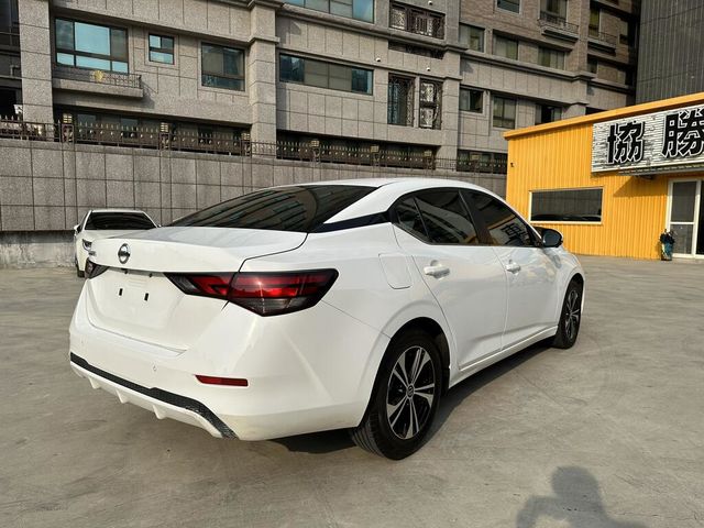 NISSAN日產 SENTRA  第2張相片