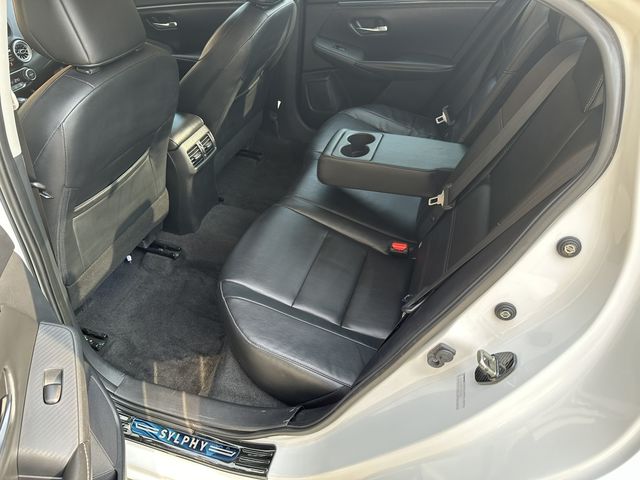 NISSAN日產 SENTRA  第3張相片