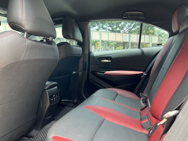 TOYOTA豐田 ALTIS  第4張相片