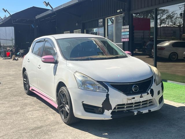 NISSAN日產 TIIDA  第2張相片