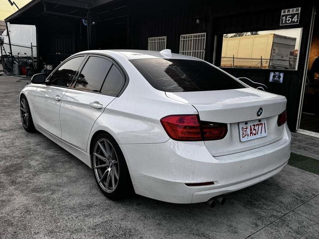 BMW寶馬 328I  第5張相片