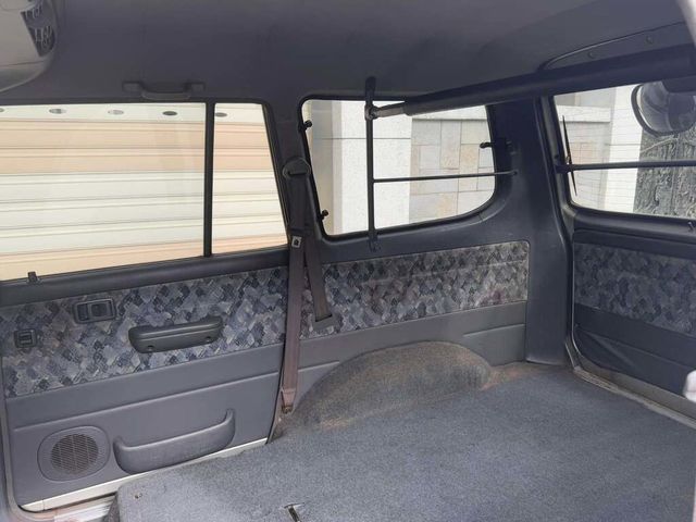 TOYOTA豐田 ZACE SURF  第5張相片